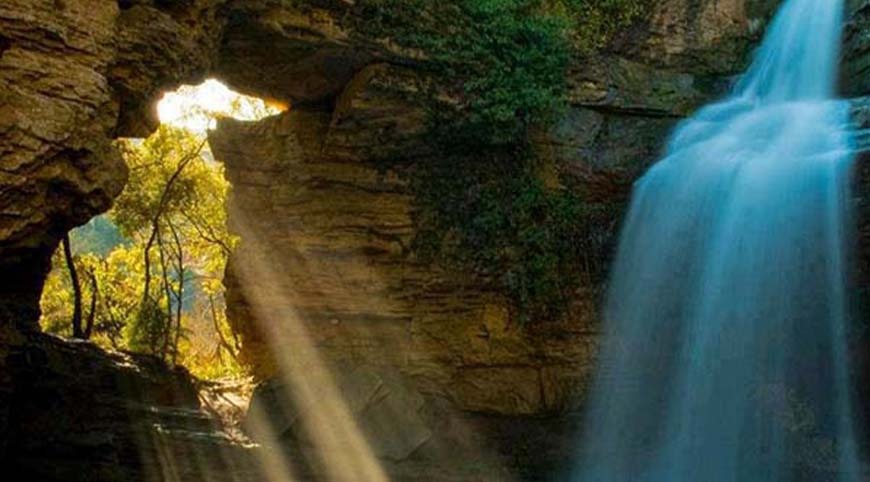 BAATARA GORGE WATERFALL